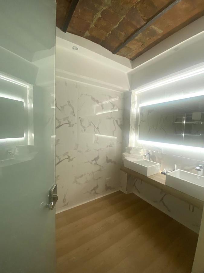 Miluar Luxury B&B - Vanvitelli Naples Exterior photo