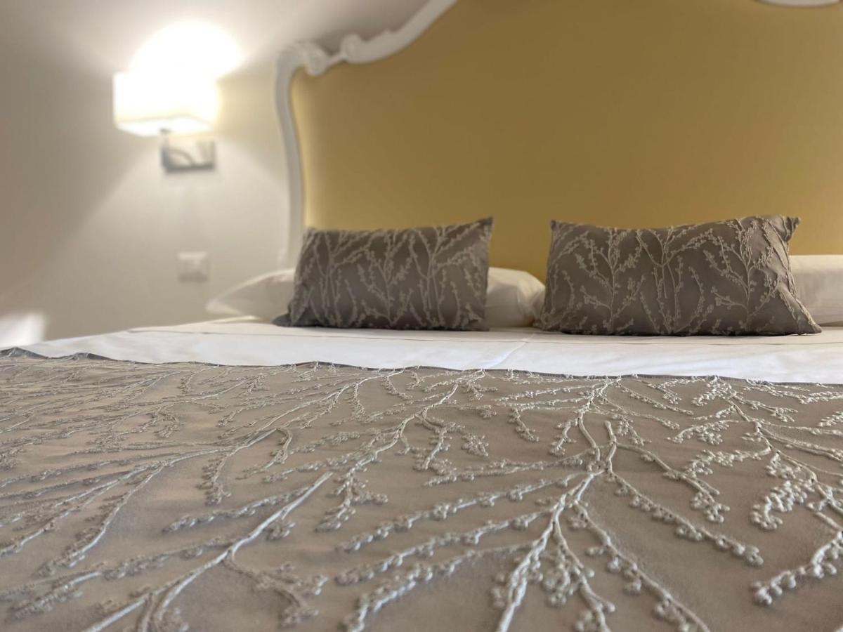 Miluar Luxury B&B - Vanvitelli Naples Exterior photo